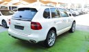 Porsche Cayenne 2010 Gulf white color inside saffron number one leather hatch sensors, alloy wheels, cruise control