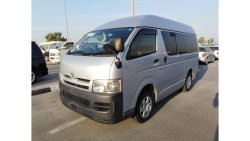 Toyota Hiace Hiace van RIGHT HAND DRIVE (PM132)