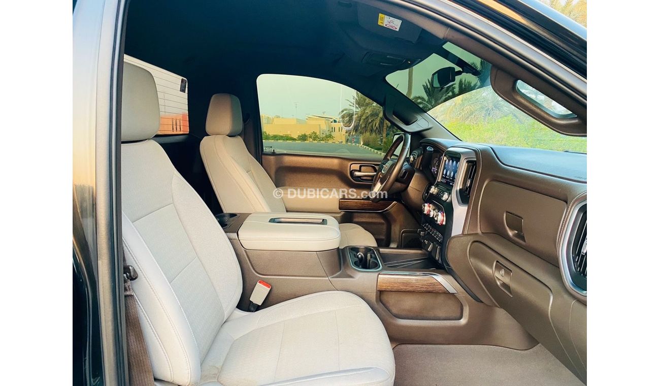 GMC Sierra PERFECT CONDITION FREE ACCIDENT