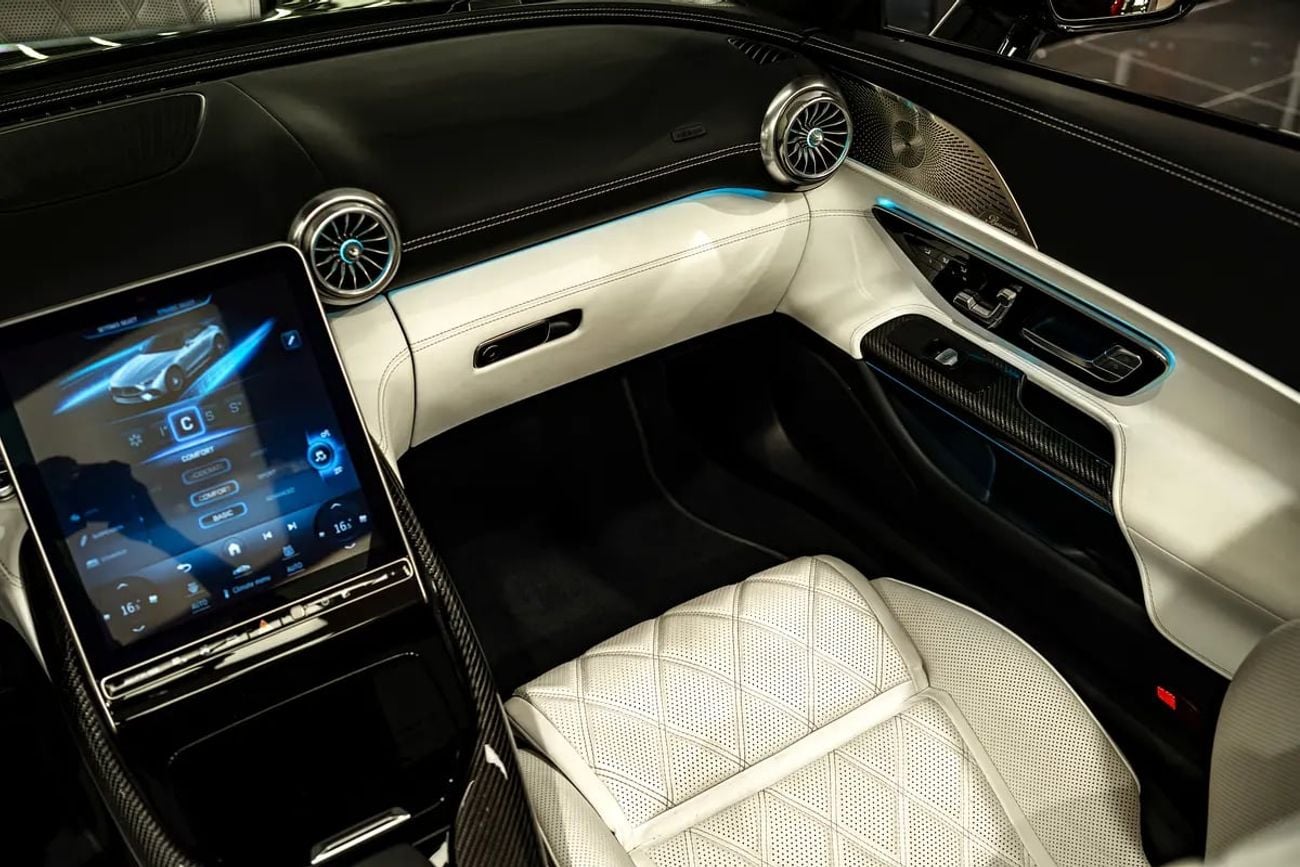 مرسيدس بنز SL 55 AMG SL 55 AMG 4Matic Plus - GCC Specs