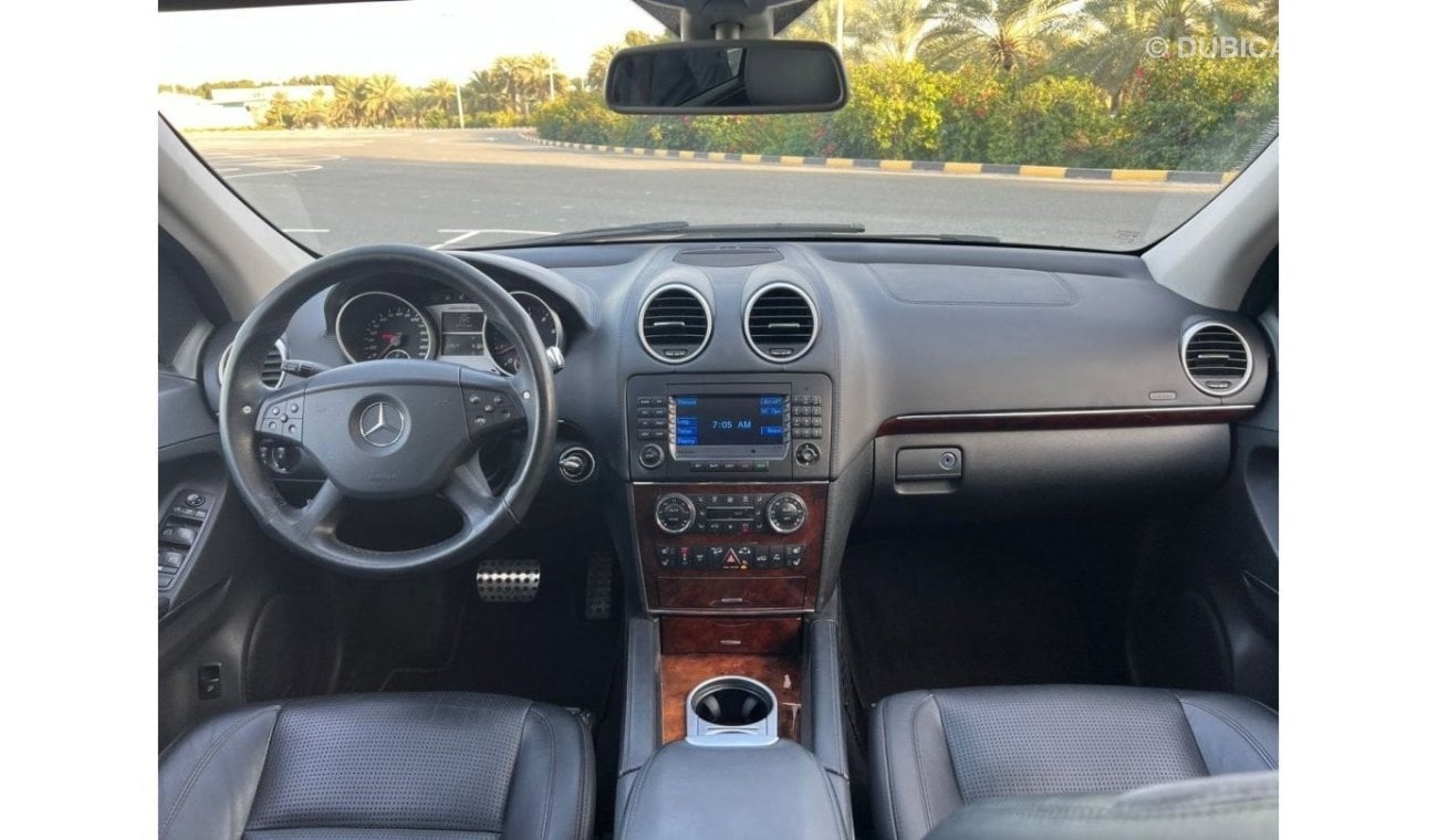 Mercedes-Benz ML 63 AMG Mercedes ML-63 AMG 2008 US 6.3L V8  perfect condition inside and out side - Accident Free