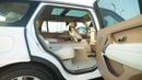 Land Rover Range Rover SV LWB P530 SV LWB White-Tan 2022 MY Export only