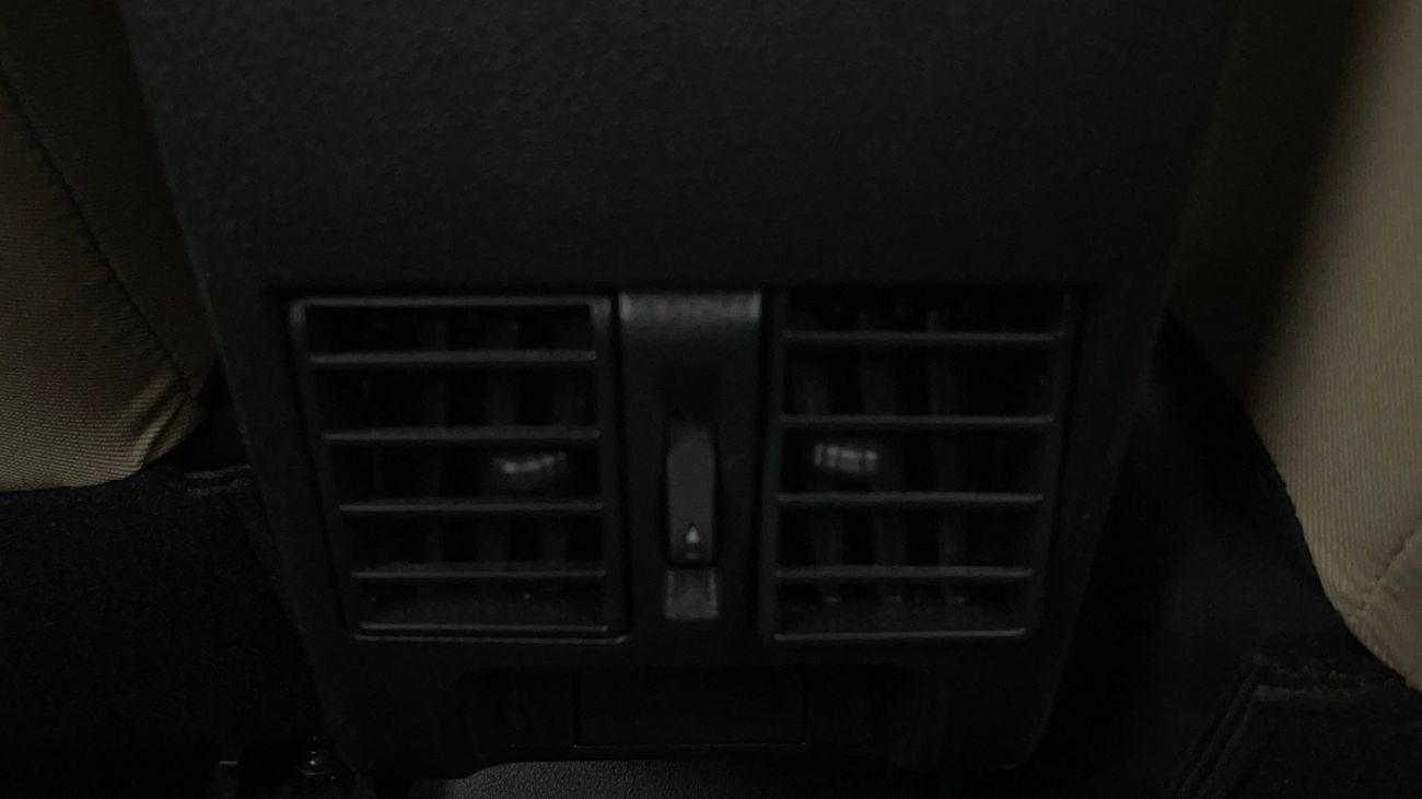 تويوتا يارس E 1.5 | بدون دفعة مقدمة | اختبار القيادة في المنزل