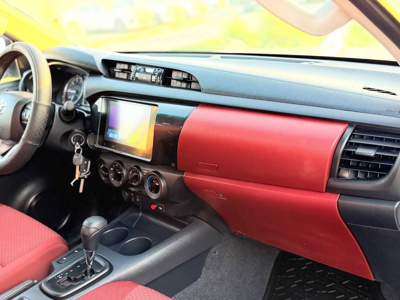 Toyota Hilux Toyota Hilux pickup Years 2024 V4 Diesel automatic