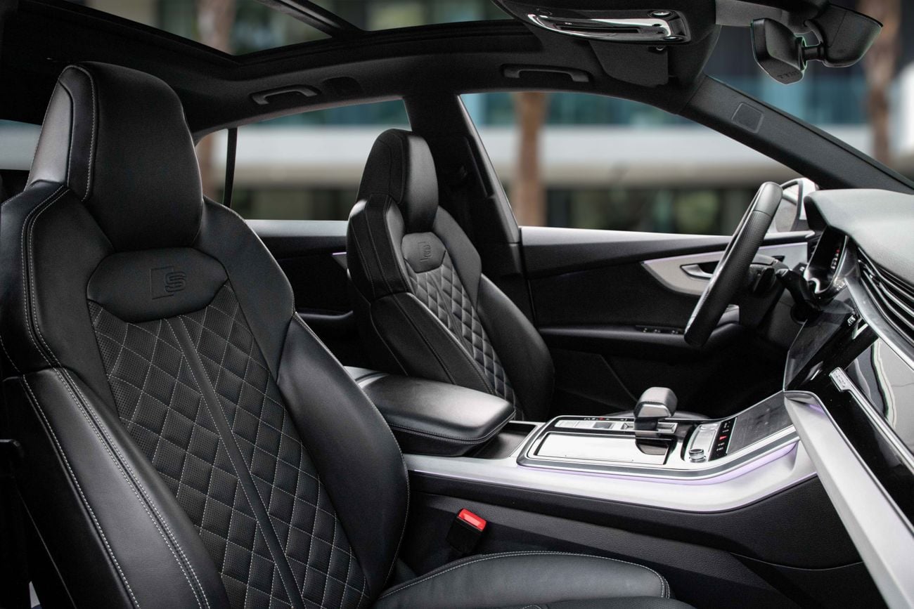 أودي Q8 Q8 S-Line | 3,134 P.M | 0% Downpayment | Immaculate Condition!