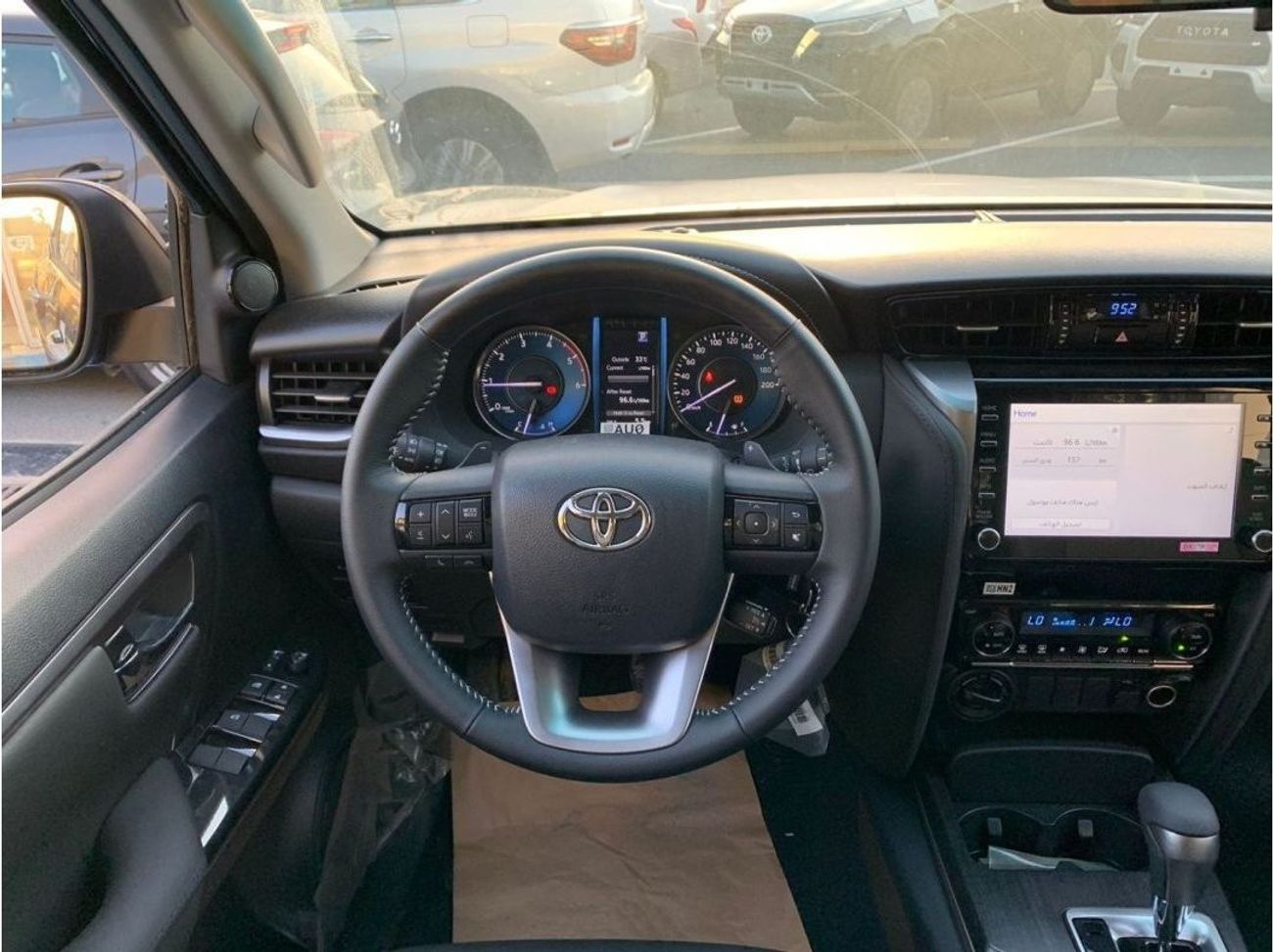 Toyota Fortuner FORTUNER 2.4L V4 4X4 FULL OPTION