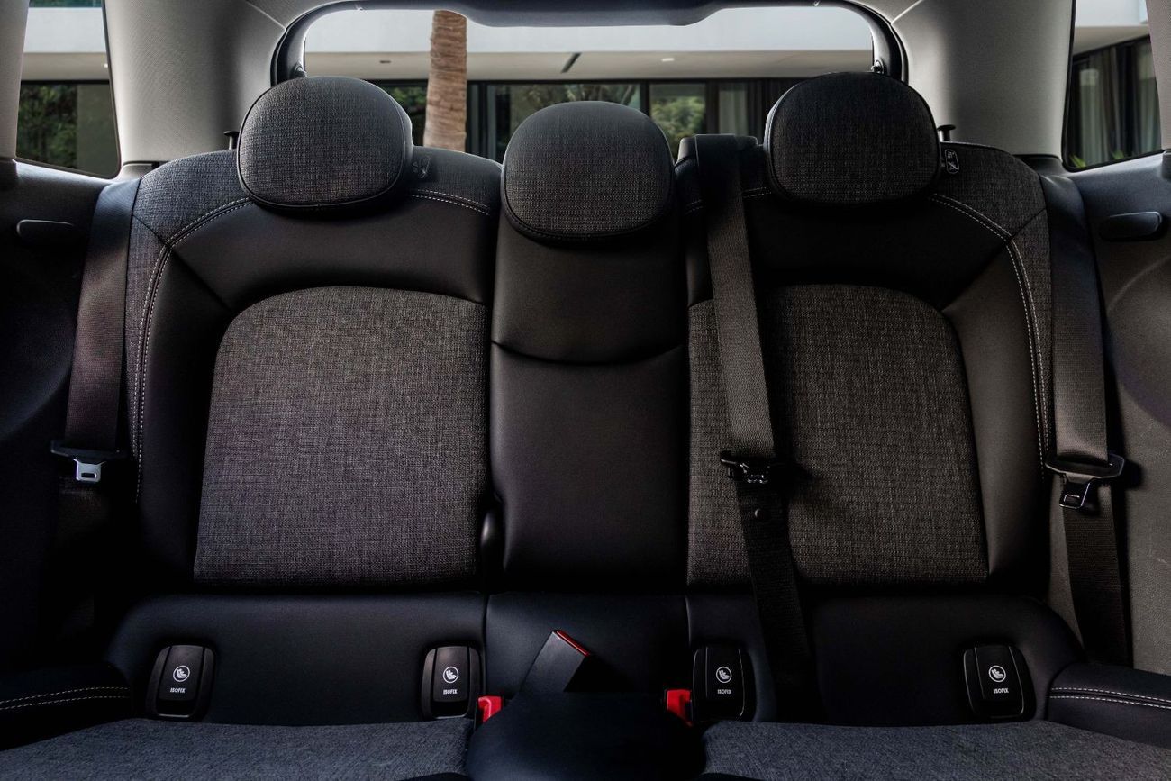 Mini Cooper | 1,567 P.M  | 0% Downpayment | Full Agency History!