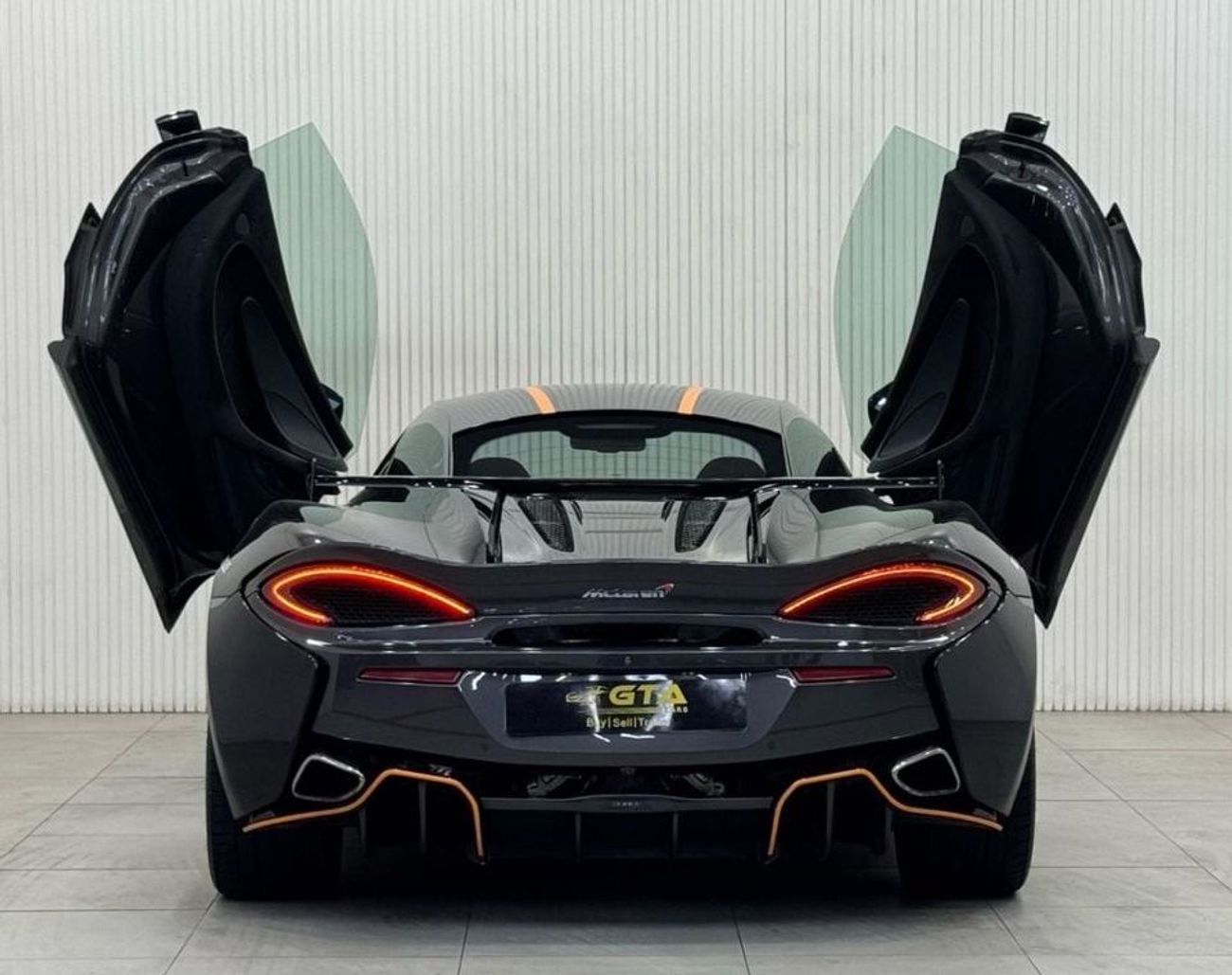 McLaren 570S 2018 McLaren 570S MSO 1 of 10, Num 8, Agency Warranty 09/25, Full Service History, GCC