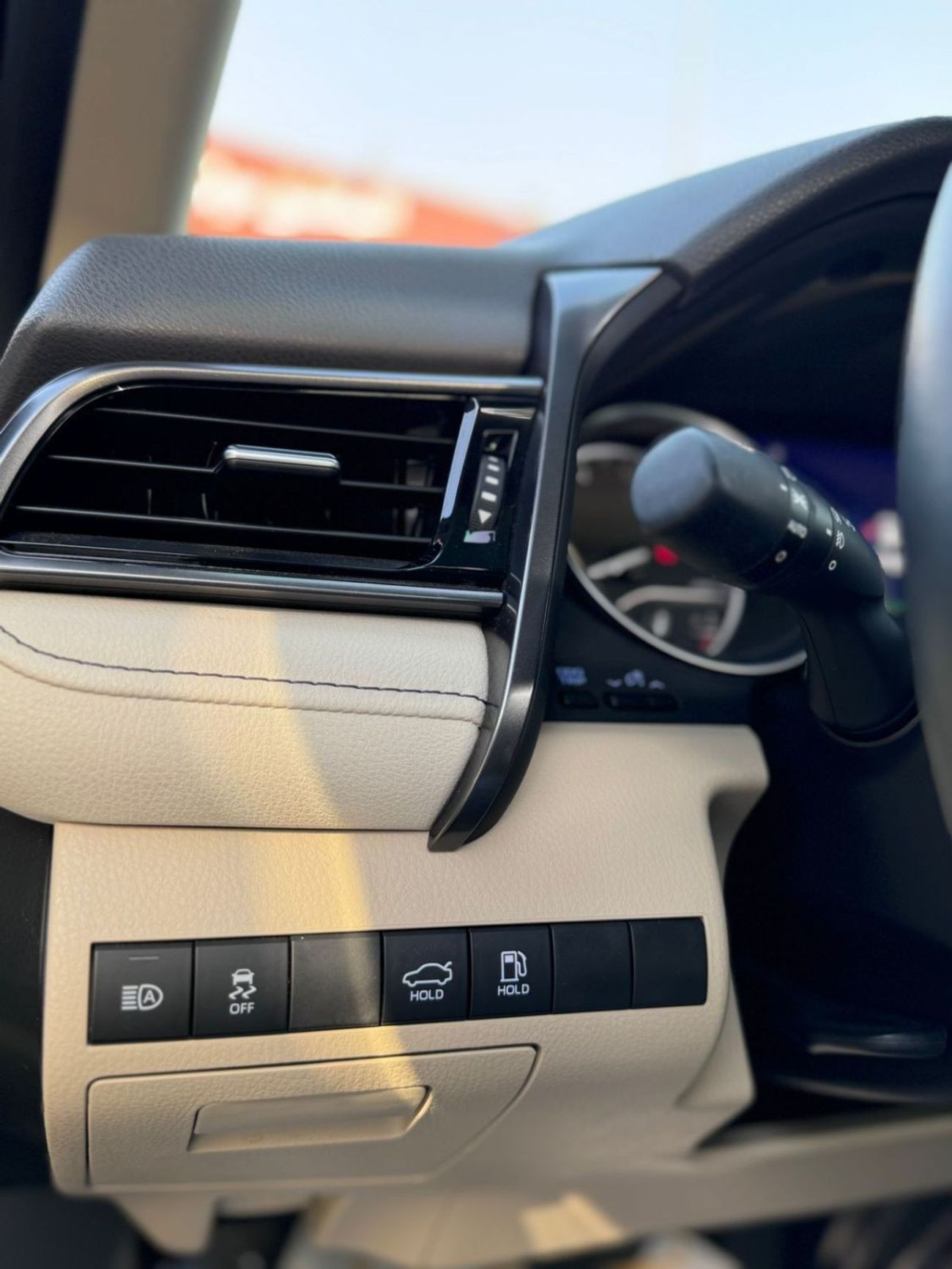 تويوتا كامري SE+