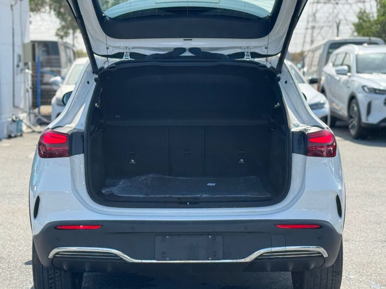 مرسيدس بنز EQA 250 MERCEDES BENZ  EQA260 2024