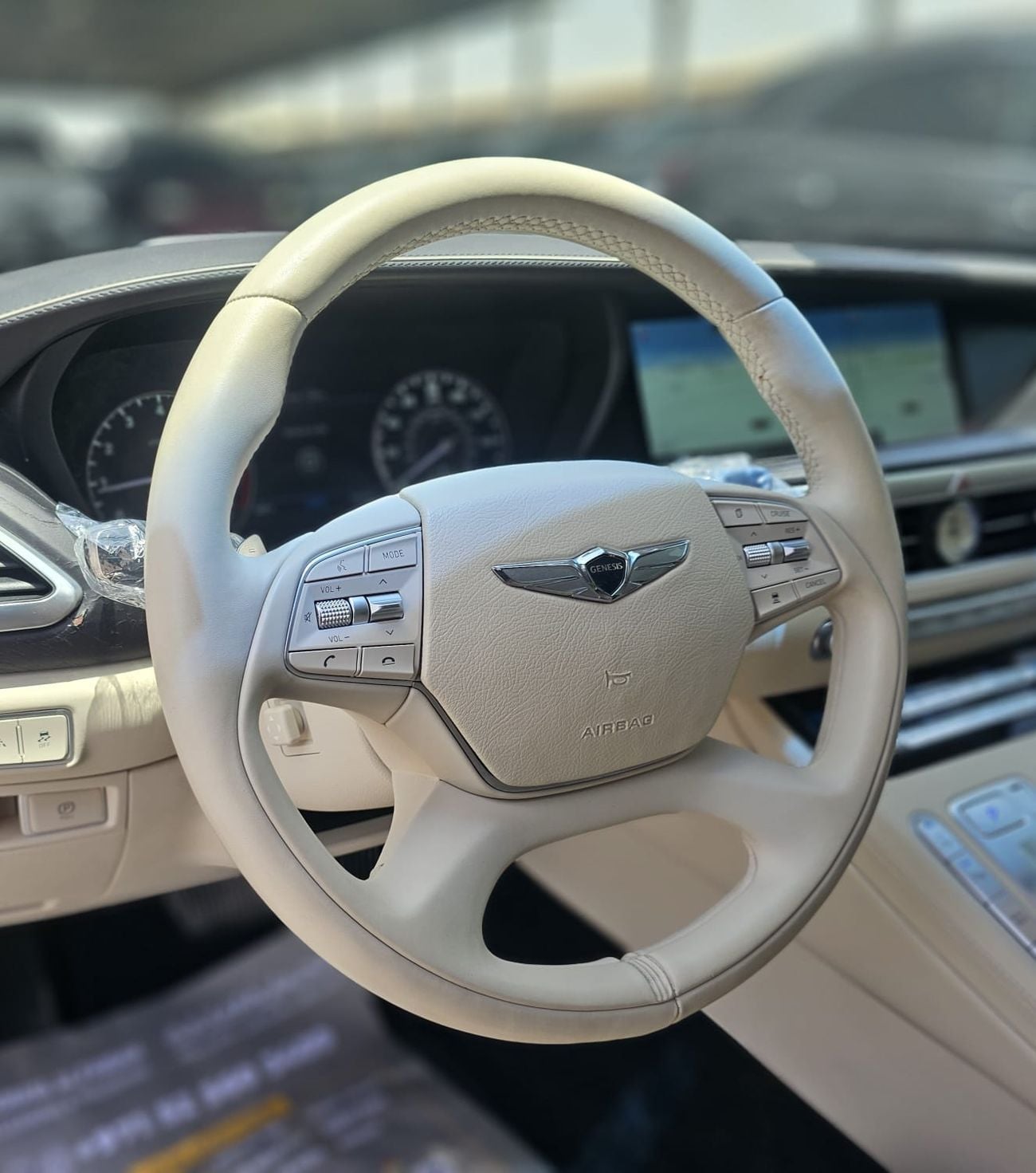 جينيسس G90 PLATINUM Royal 5.0L (410 HP)