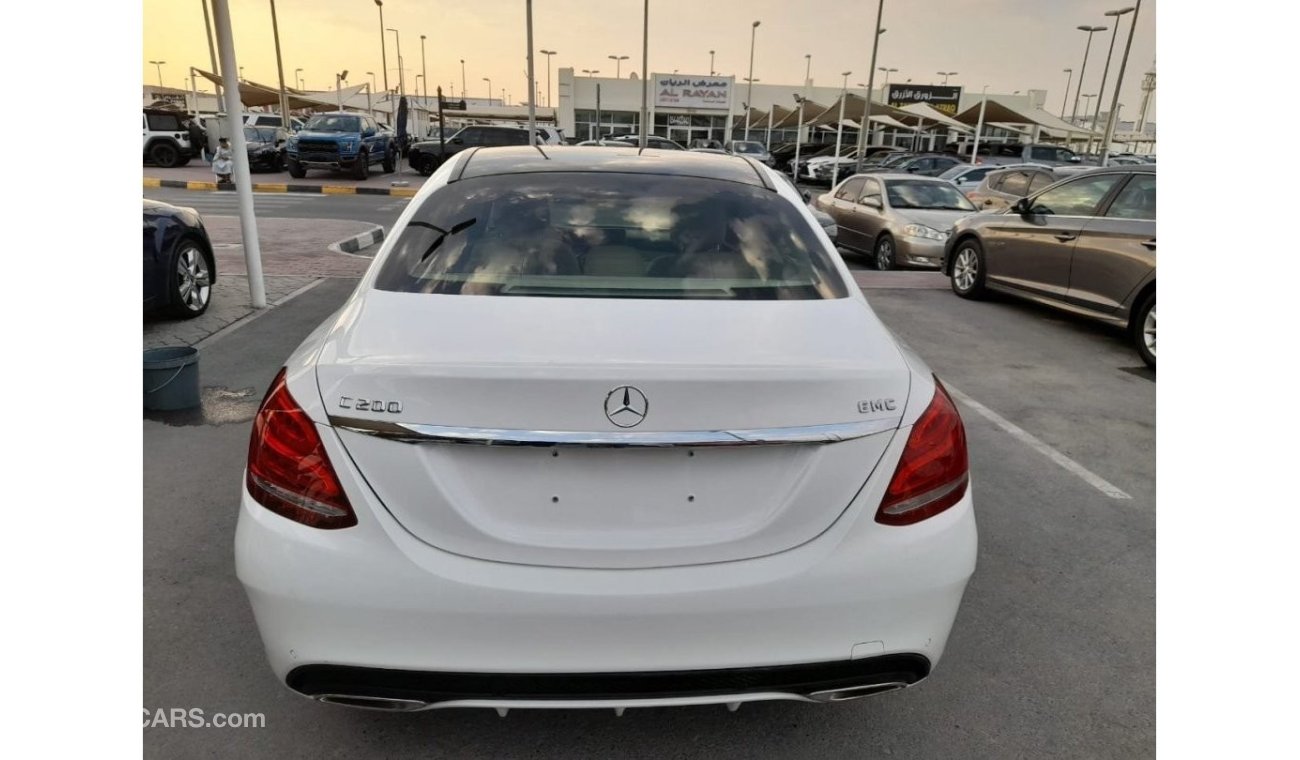 Mercedes-Benz C200 Std ercedes-Benz C 200 - GCC - 2015 model, very clean inside and out, 85000 km run