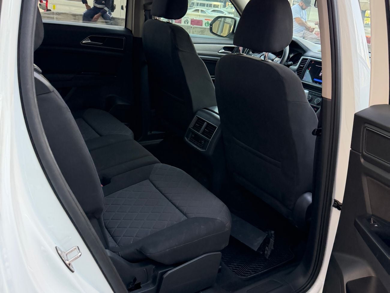 بي أم دبليو 328i 3.6