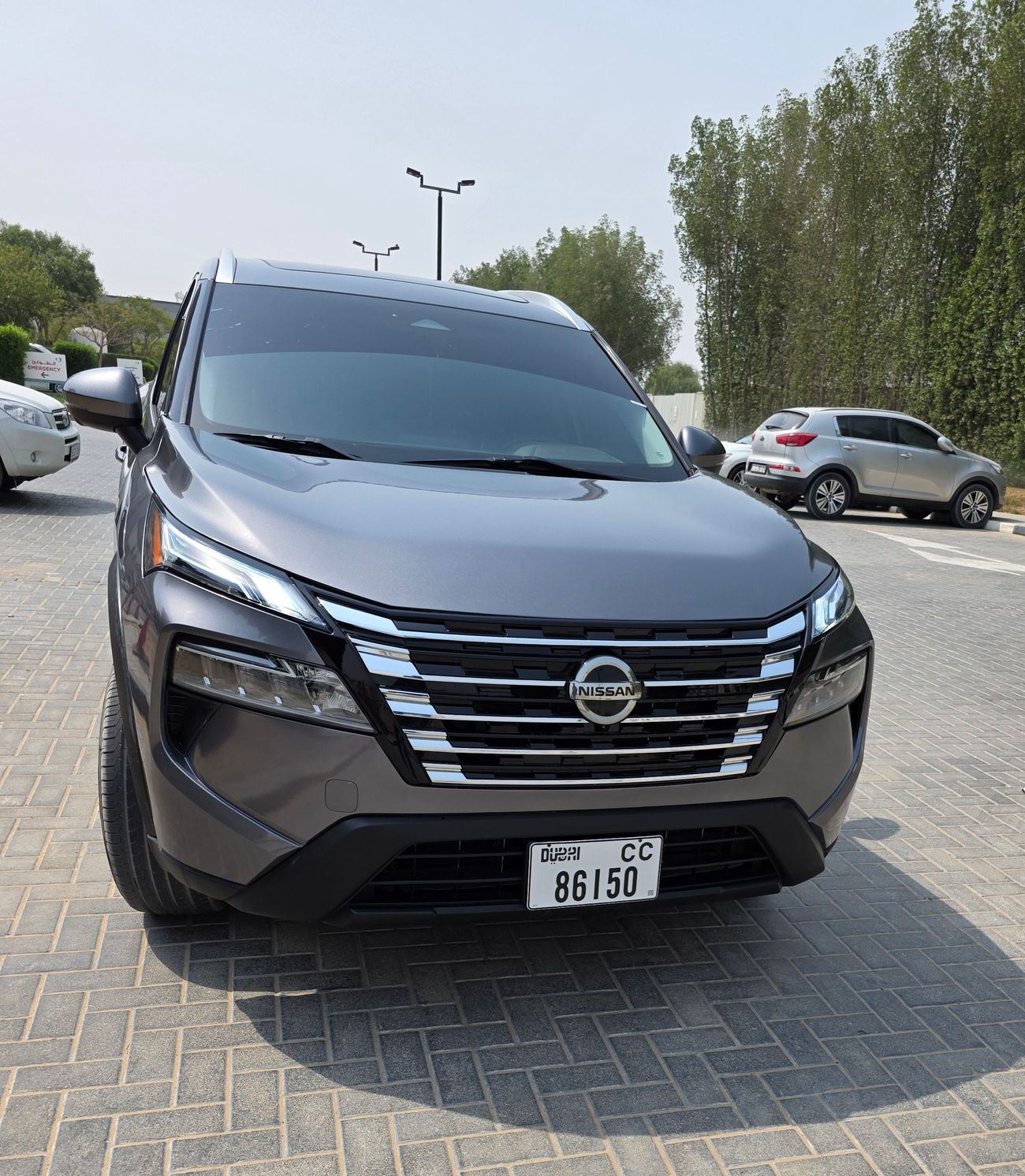 نيسان روج SV 2.5L CVT