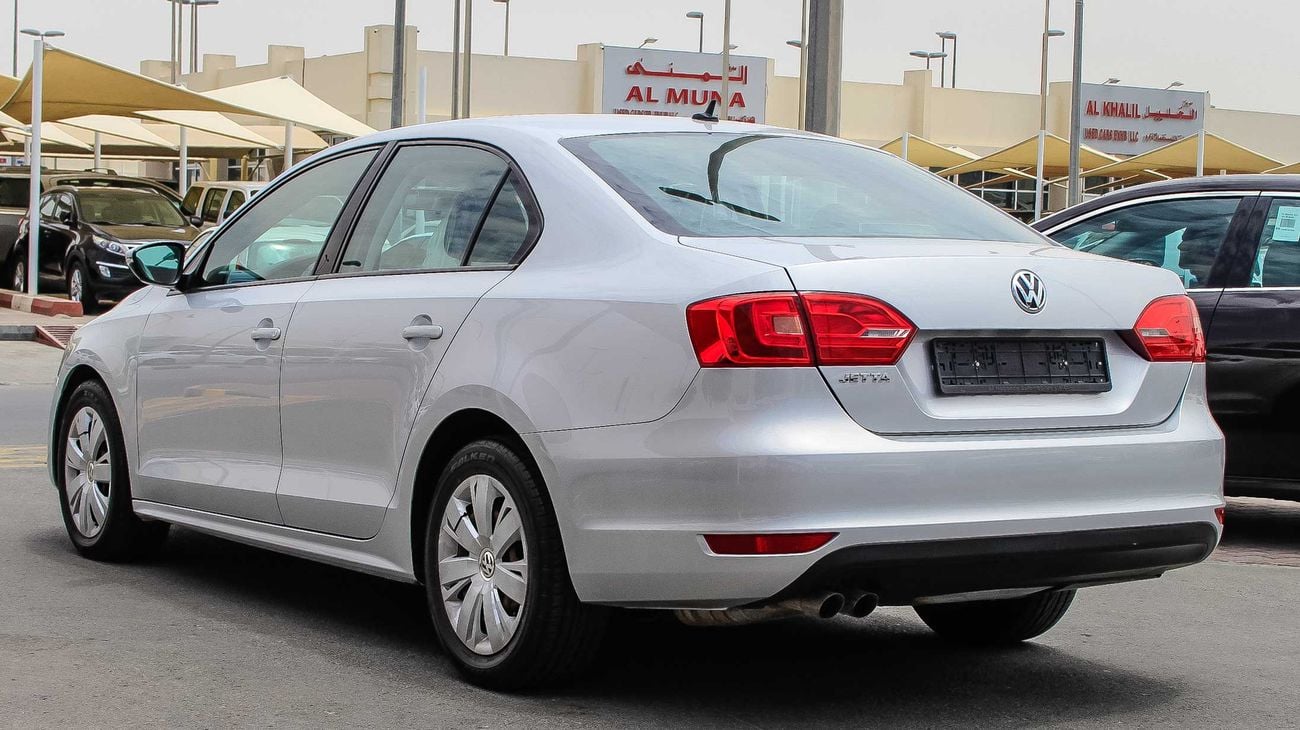 Used Volkswagen Jetta 2014 for sale in Sharjah - 164023