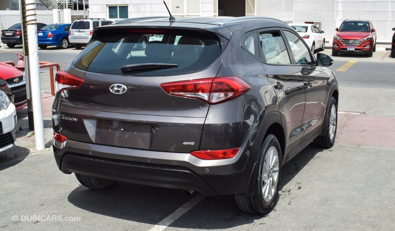 Hyundai Tucson