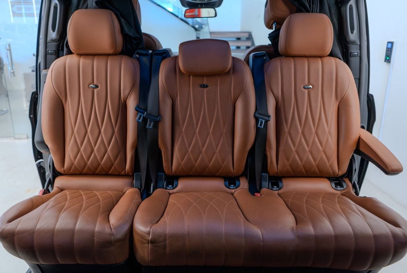 Mercedes Benz V 250 2021 Mercedes-Benz V 250, Falcon Edition, Excellent Condition, GCC Specs