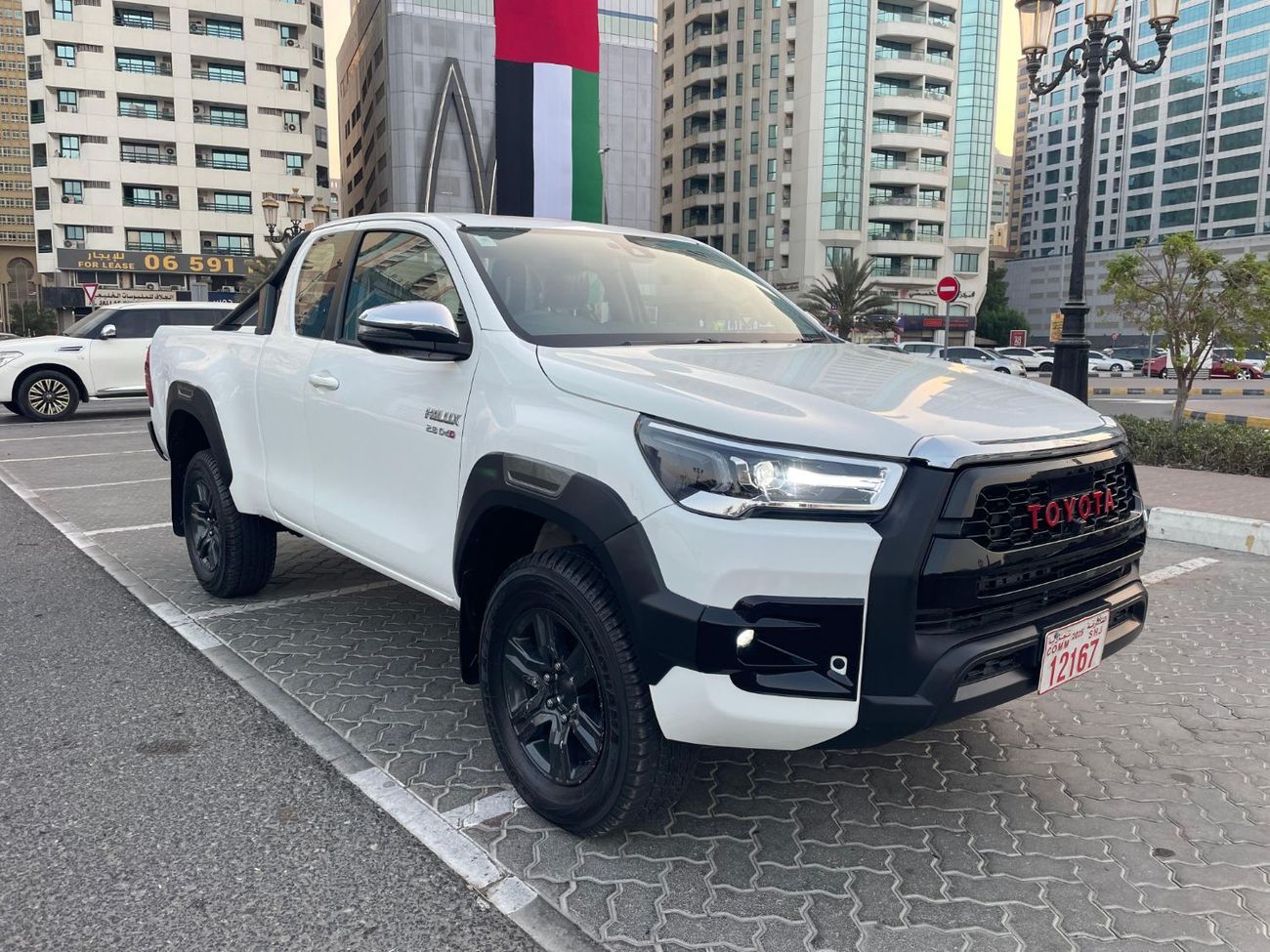 Toyota Hilux Toyota Hilux SR Sport smart cab (Australia) Engine: 2.8 L Turbo Diesel 4x4  (Export from Australia)