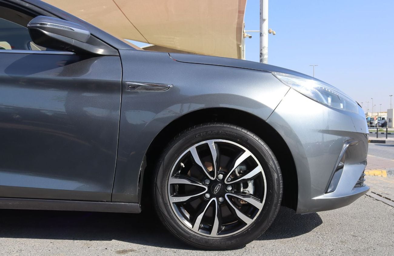جاك J7 LUXURY جاك J7 - موديل 2023 - فل أوبشن - خليجى - بدون حوادث - محرك 1.5 - بحاله ممتازه من الداخل والخا