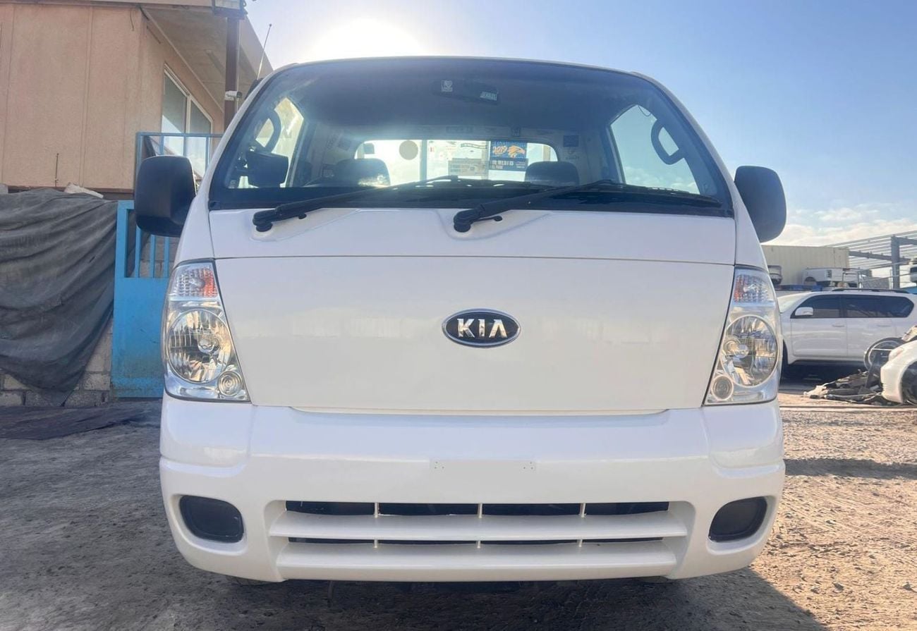 Kia Bongo STD (NON GCC) RIGHT HAND VEHICLE ONLY FOR EXPORT