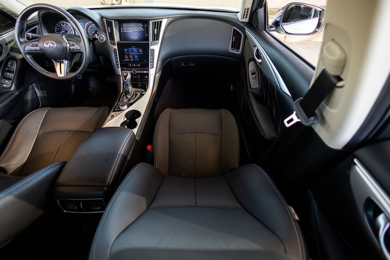 إنفينيتي Q50 Luxe 3.0L