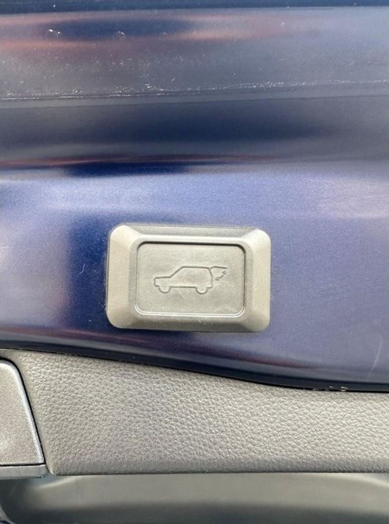 Toyota RAV4 hybrid Toyota Rav4 XLE 2020