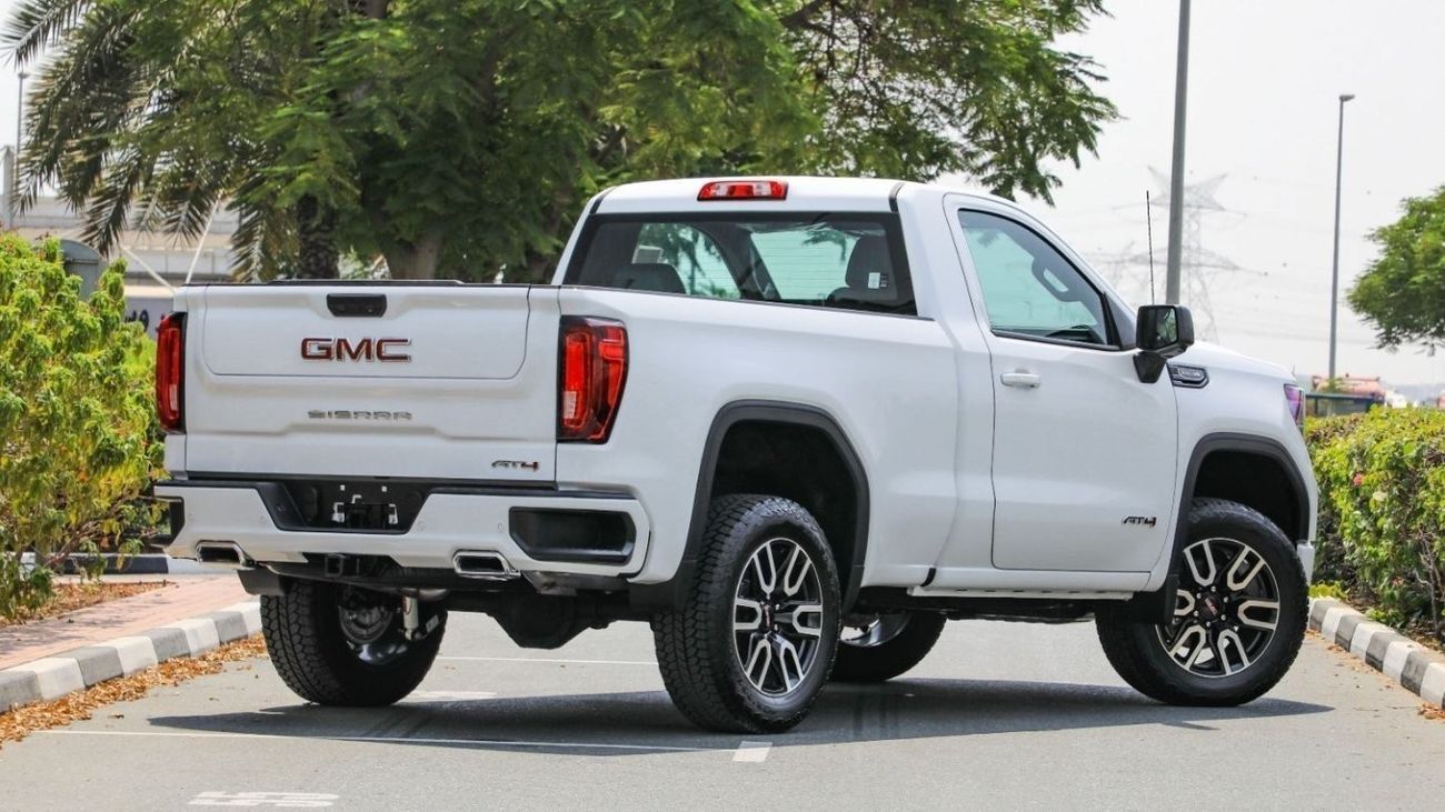 GMC Sierra Regular Cab 2-Doors AT4 5.3 V8.3 Years Warranty&Service. For Local Registration +5%