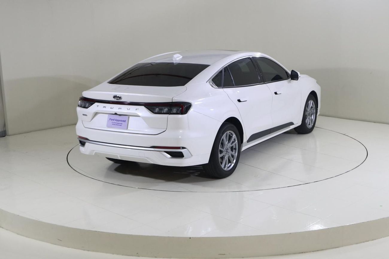 Ford Taurus AMBIENTE TPC1224N / AL TAYER MOTORS/ AL QOUZ SHOWROOM