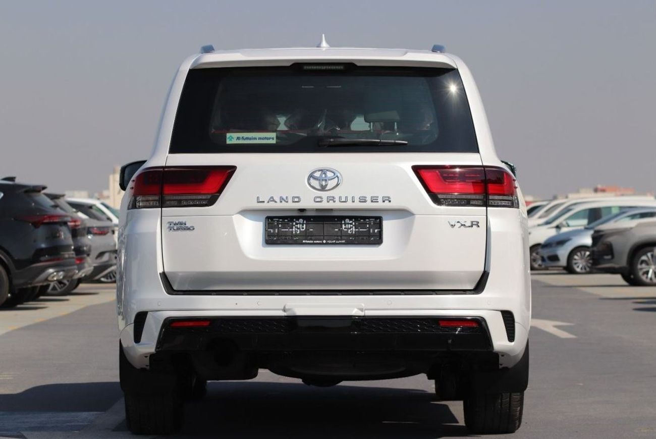 تويوتا لاند كروزر VXR 3.5L Twin Turbo, JBL Sound system, Leather seat, Model 2025