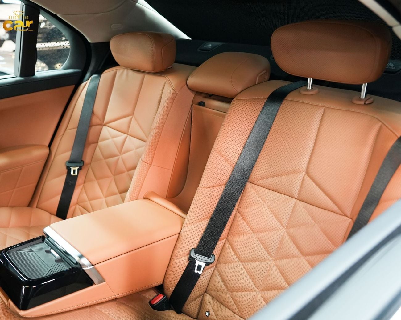 بي أم دبليو 735i