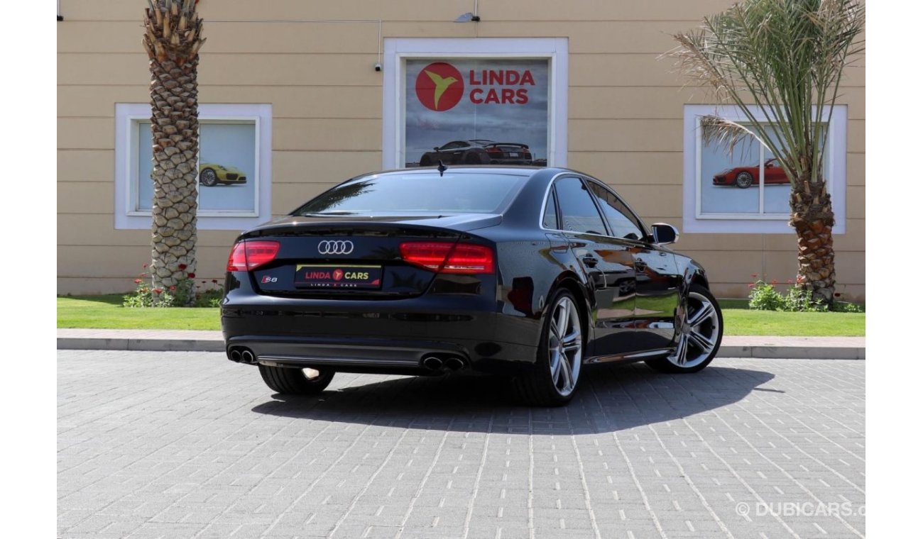 Audi S8 D4