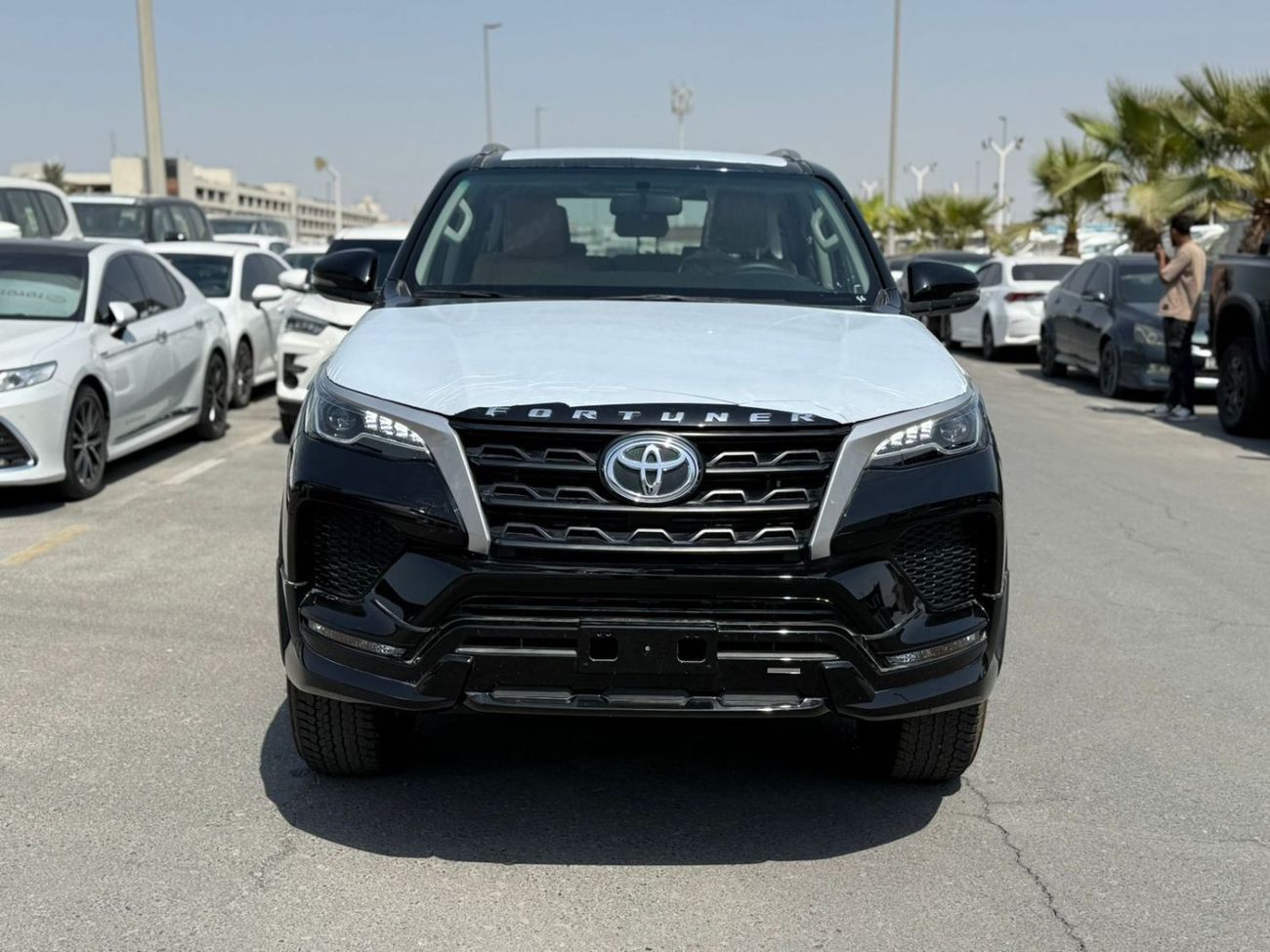 تويوتا فورتونر TOYOTA FORTUNER 2.7L Petrol 4X4 Full Option 2025 Model