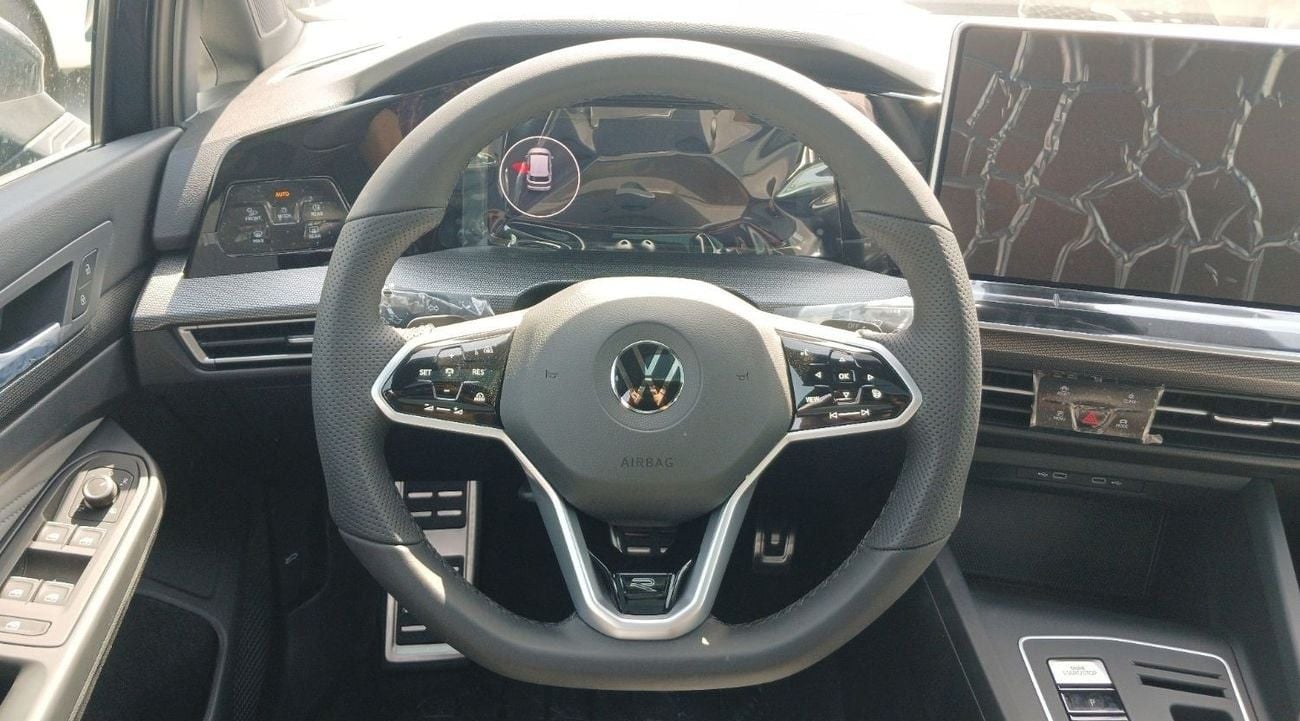 فولكس واجن جولف Volkswagen Golf R-line1.5L Petrol Turbo 2024YM