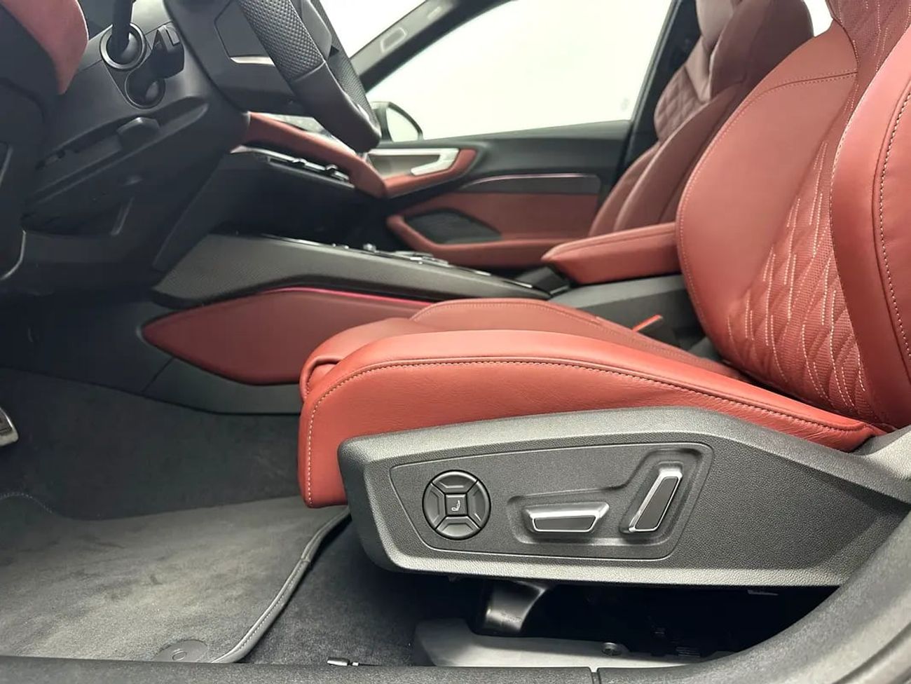 أودي S5 Sedan TFSI 367hp (Ref# 65274)