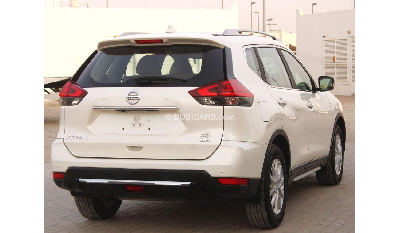 Nissan XTrail SL Nissan X-Trail 2020 GCC, 4 wheel, in excellent condition