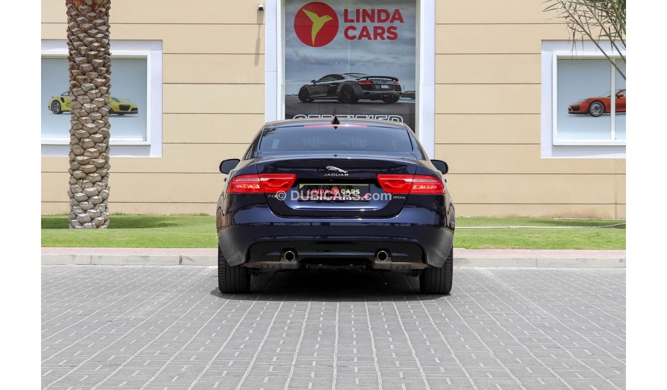 Jaguar XE