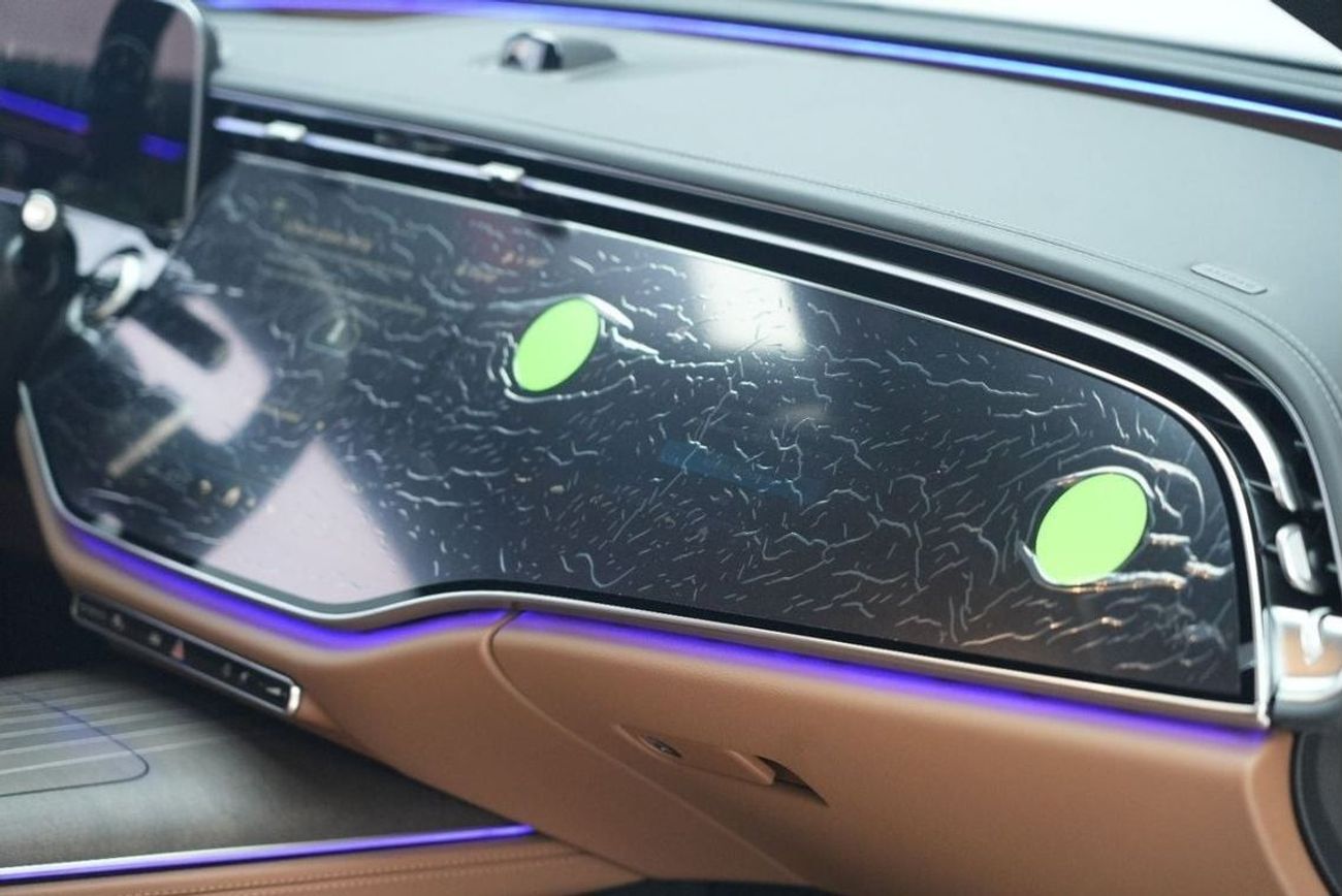 Mercedes-Benz E300 Mercedes-Benz E 300 | 2025 GCC 0km | Agency Warranty | AMG Sports Package | Black Piano Trim