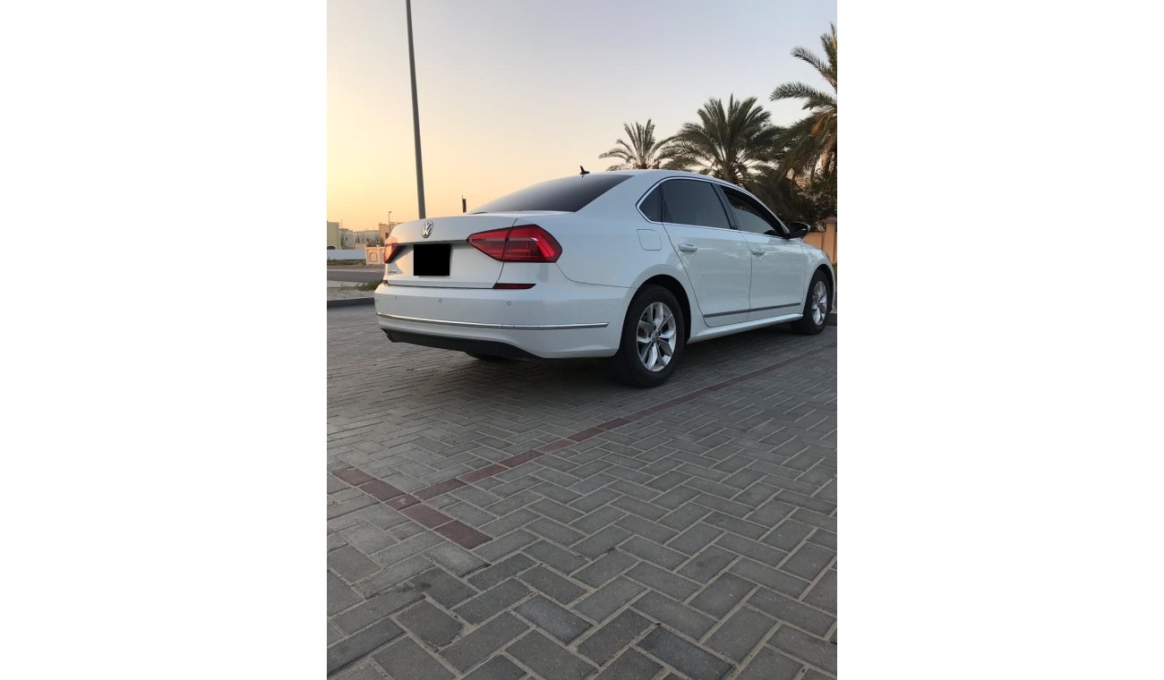 فولكس واجن باسات 695X60 ,0% DOWN PAYMENT , MID OPTION , CRUISE CONTROL , BLUETOOTH