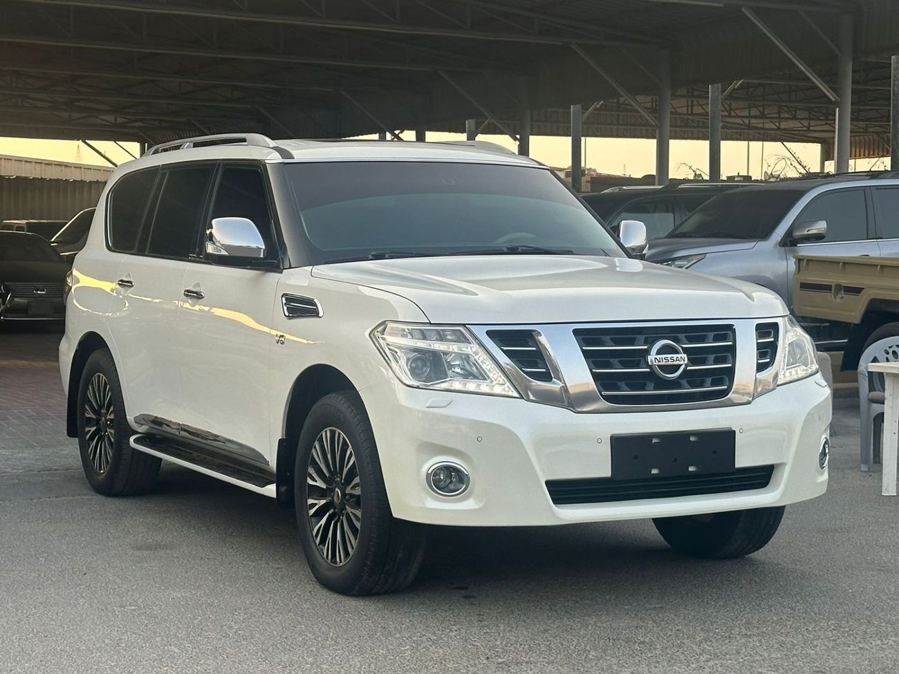 نيسان باترول LE T1