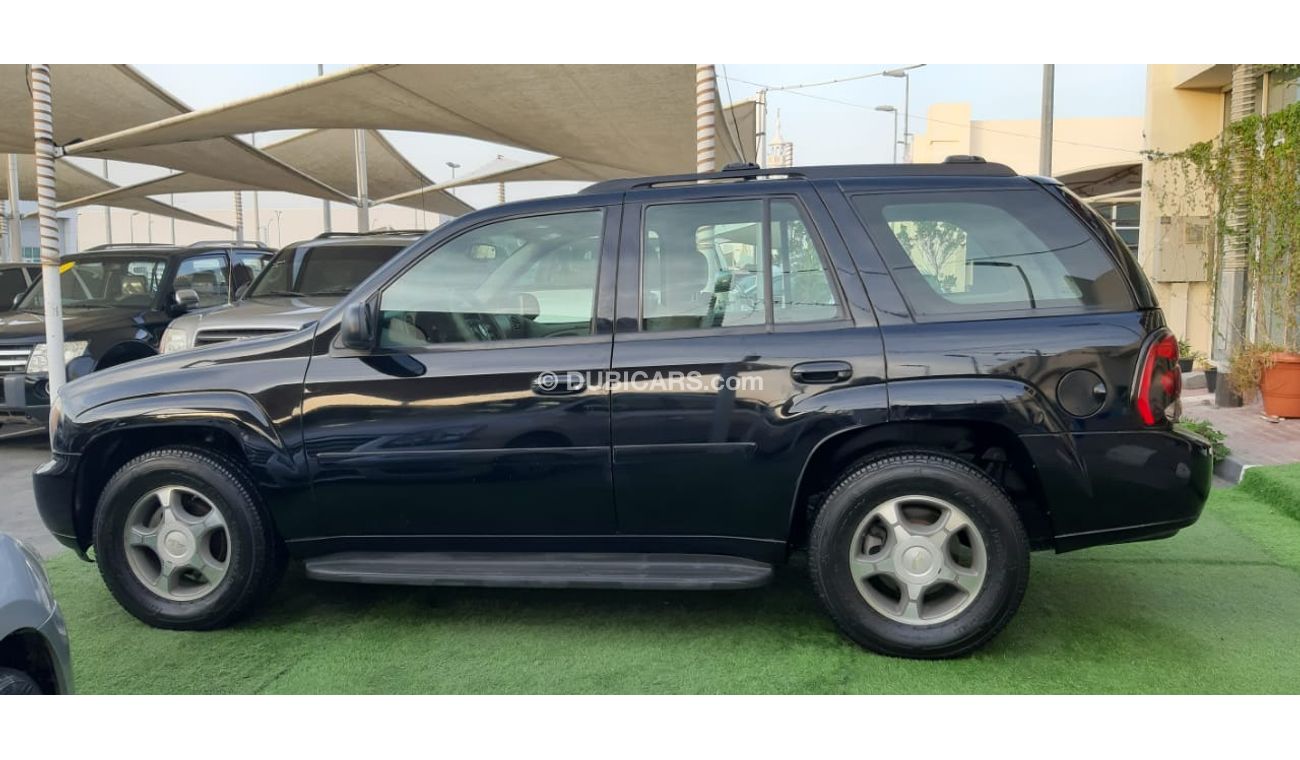 Chevrolet Trailblazer GCC - No. 2 - without accidents - cruise control - in excellent conditiion