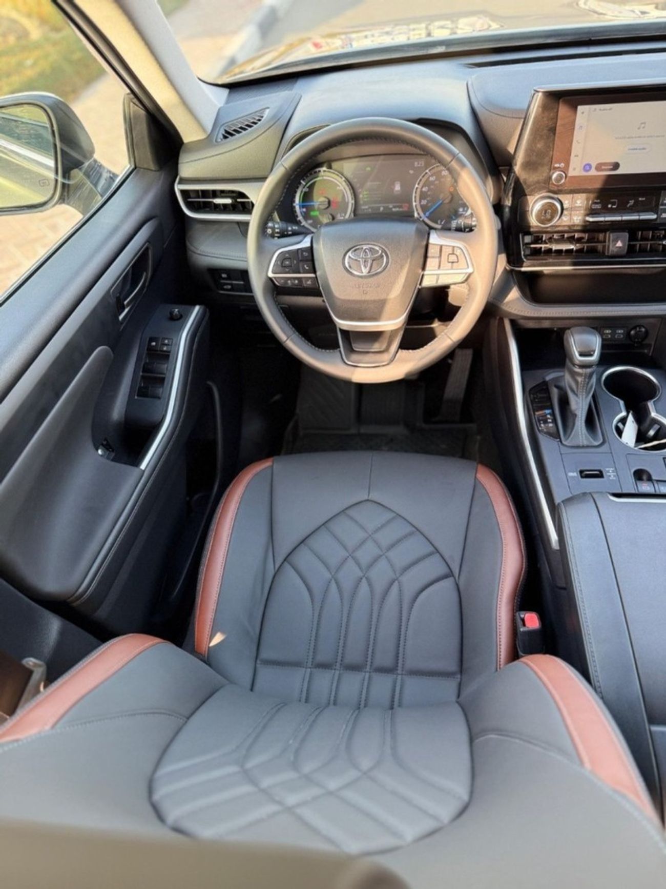 Toyota Highlander Hybrid 2024