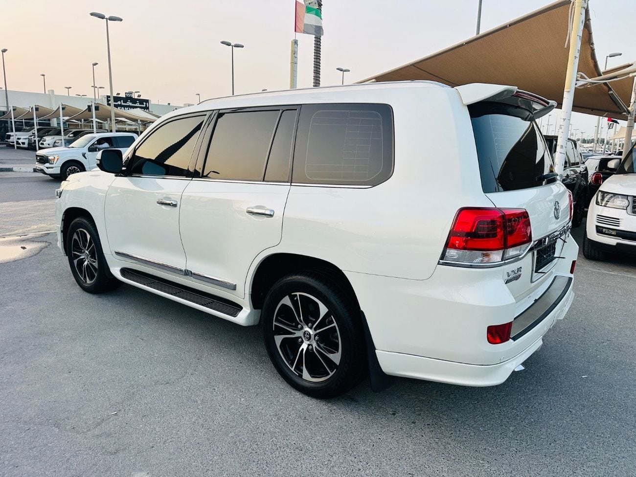 Toyota Land Cruiser 