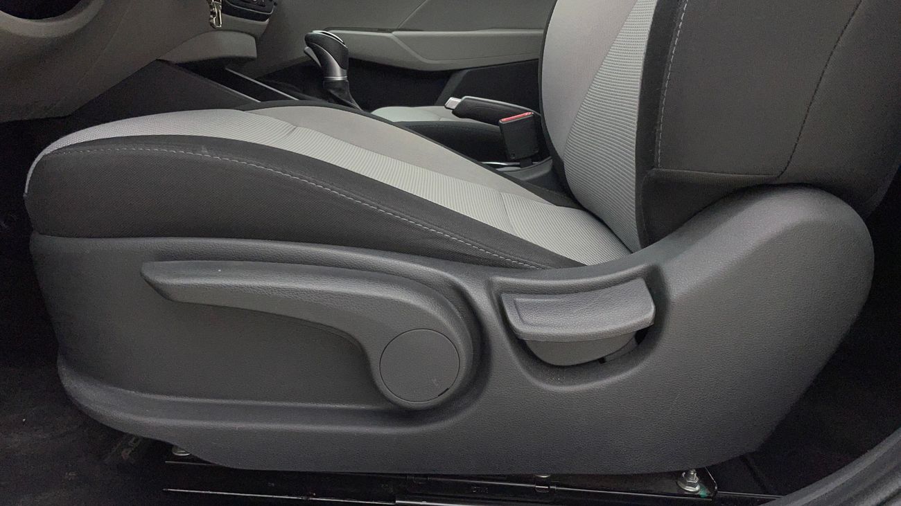 Hyundai Accent SMART 1.6 | Zero Down Payment | Home Test Drive