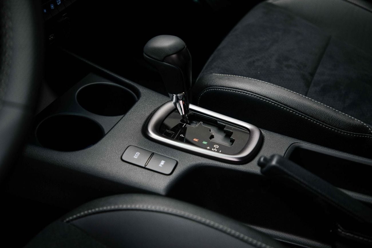 تويوتا هيلوكس GR-Sport 4.0L - Attitude Black Inside Black | Export Only