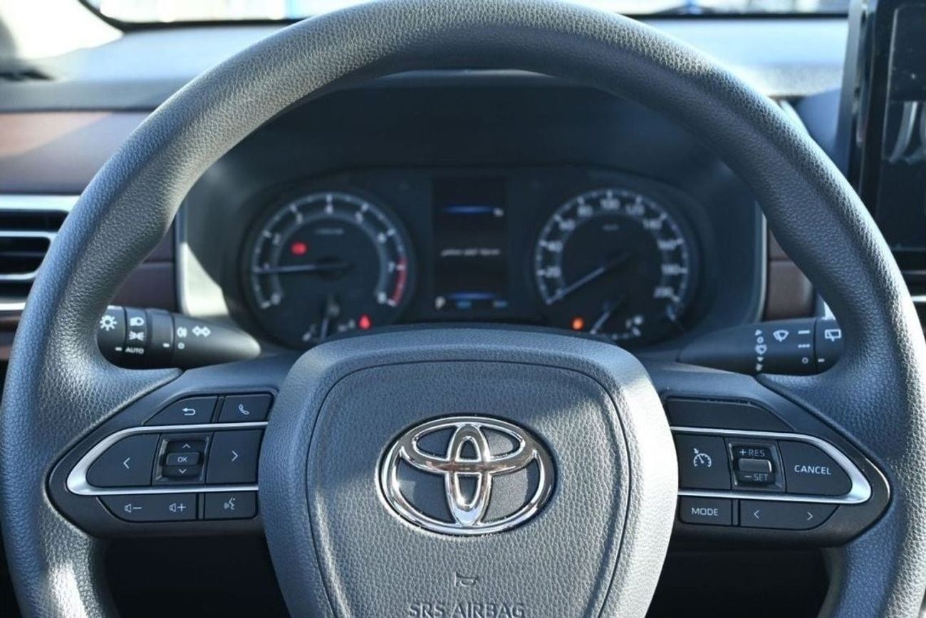 تويوتا إينوفا Toyota Innova 2.0L, FWD Petrol, Color Silver, Model 2024