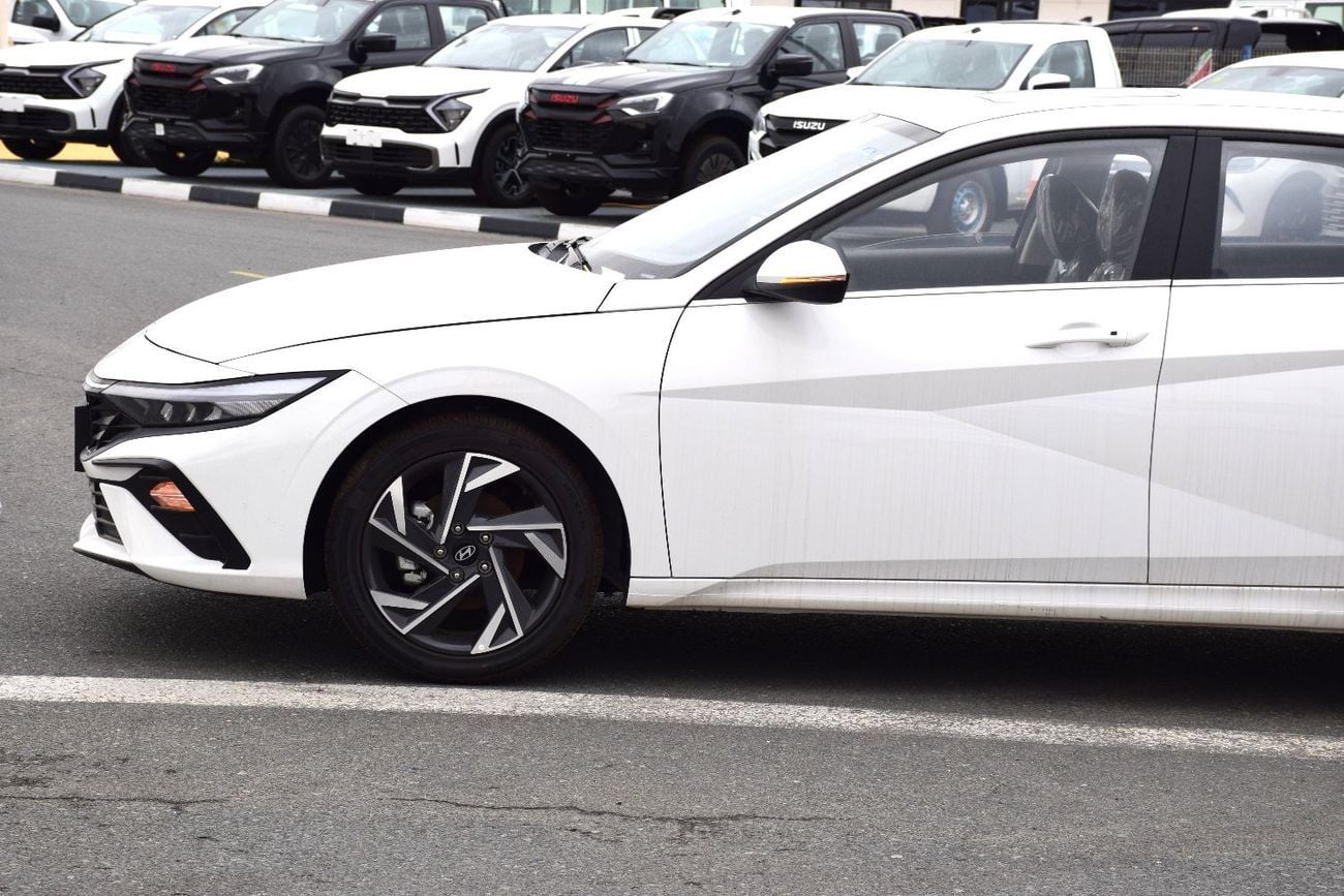 Hyundai Elantra 