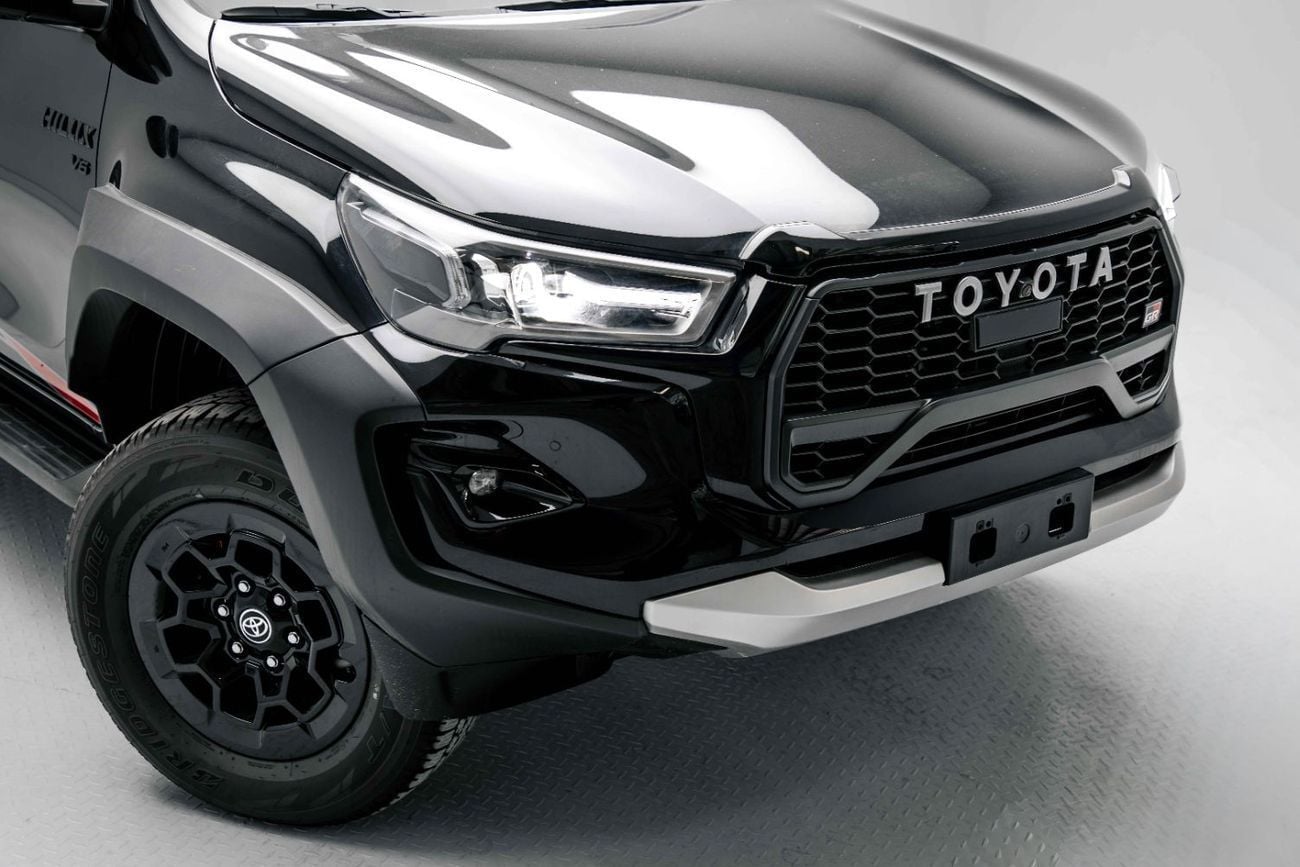 Toyota Hilux GR SPORT 4.0L - Attitude Black Inside Black | Export Only