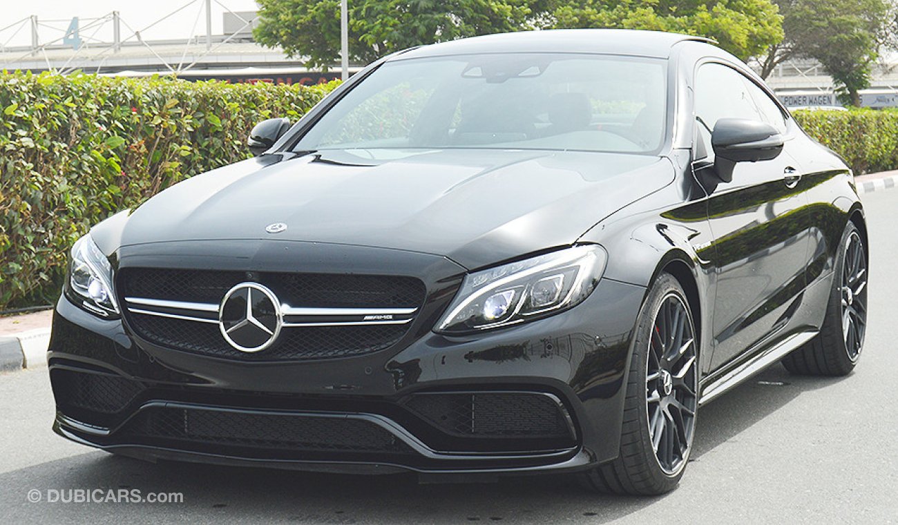 Mercedes-Benz C 63 AMG S, V8 Biturbo, GCC Specs with 2 Years Unlimited Mileage Warranty