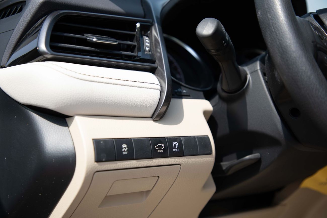 Toyota Camry 2024 Toyota Camry LE 2.5 - Super White Inside Beige | Export Only