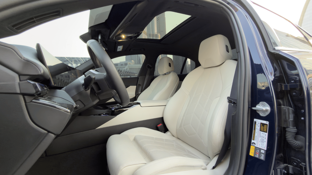 BMW i5 EDRIVE 40
